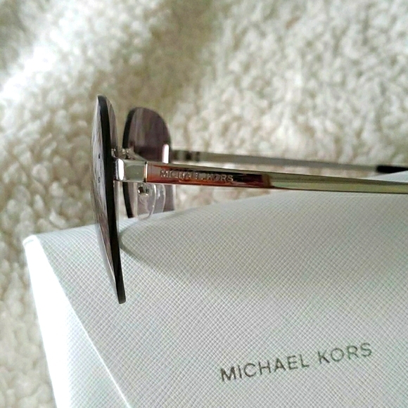 NWT Michael Kors Sydney Aviator Sunglasses - Picture 8 of 13